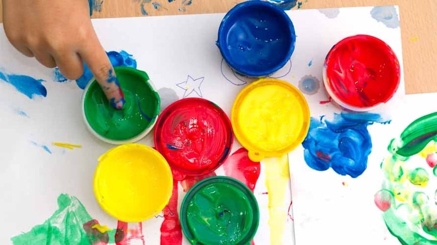 6 things to consider when choosing your school's painting service company