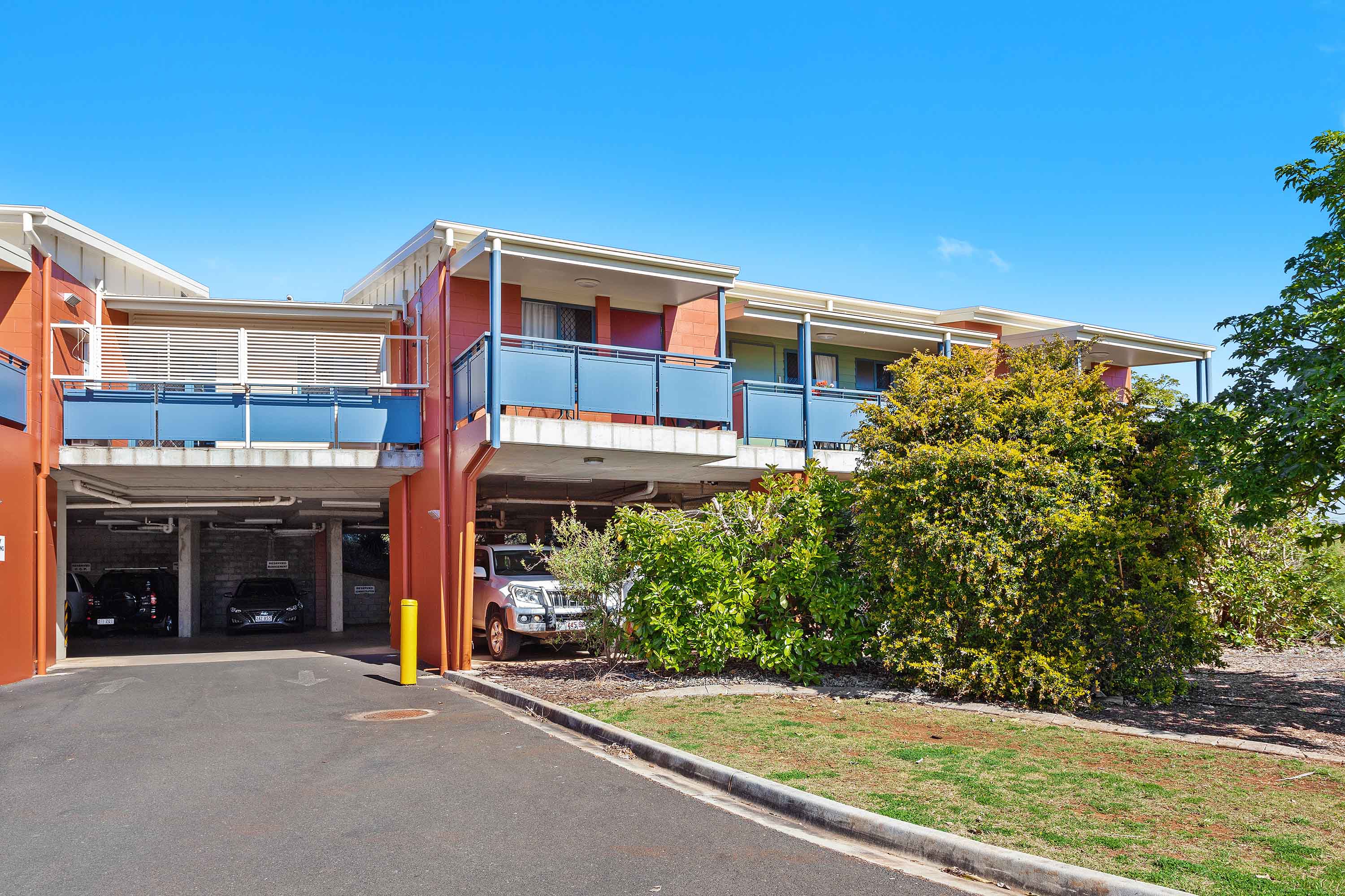 COCC_Ruthven Street_007 WEB