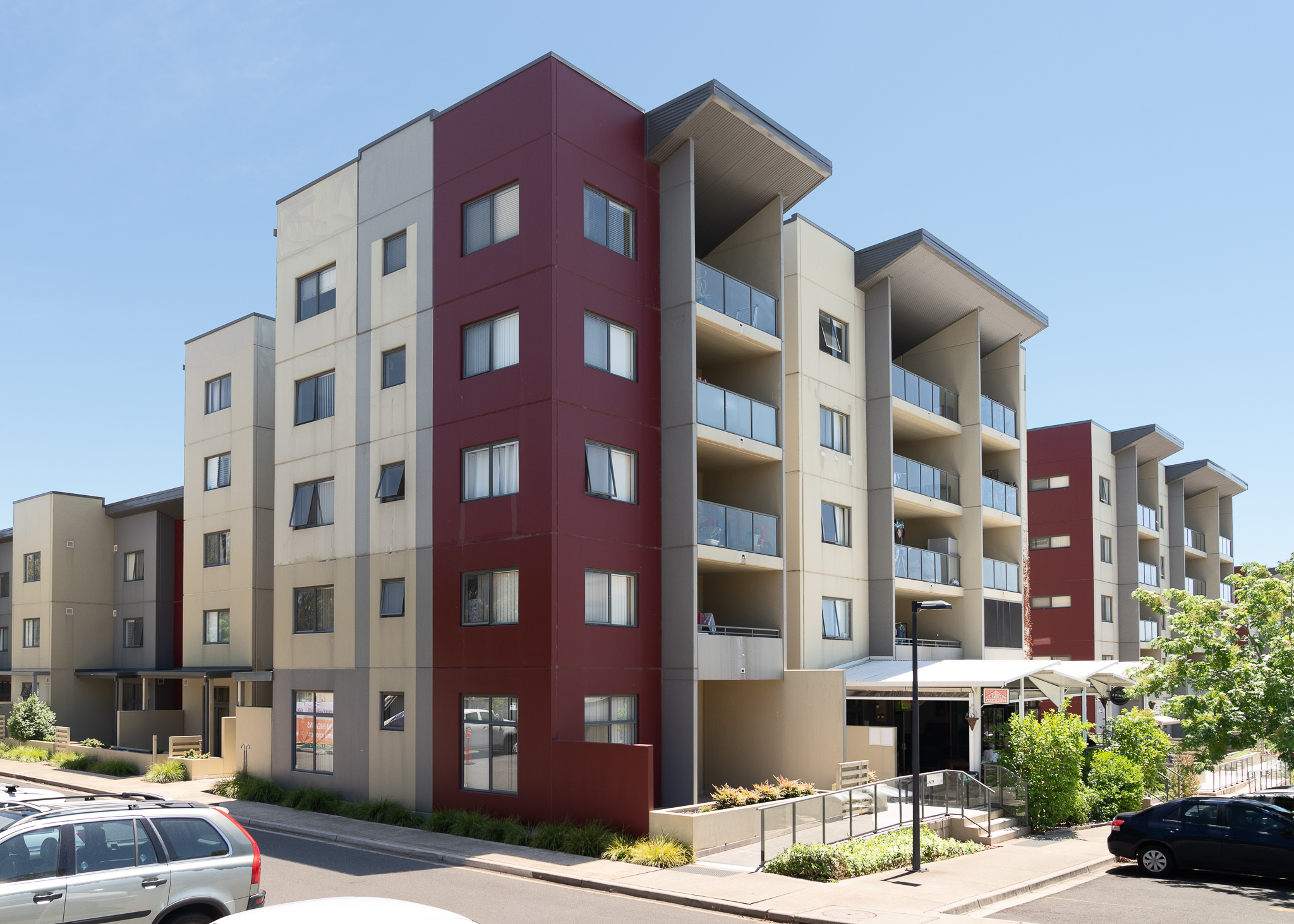 Higgins_ProximityApartments_Before_20201120_26764-ps_2048px